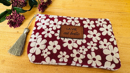 Pochette " La vie est belle " Rouge