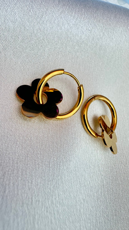 Boucles d'oreilles " Fleur " Doré