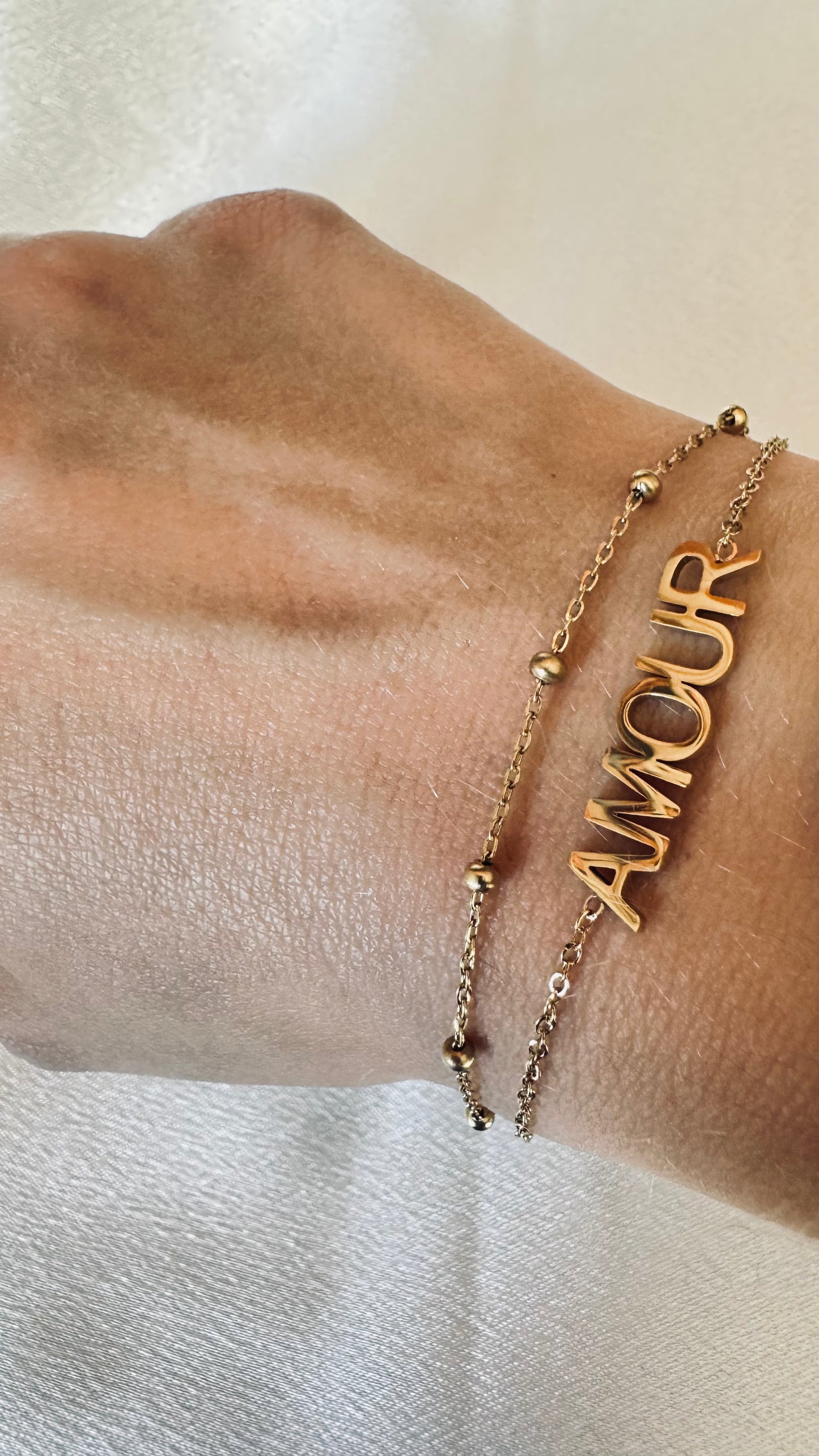 Bracelet " Amour " Doré
