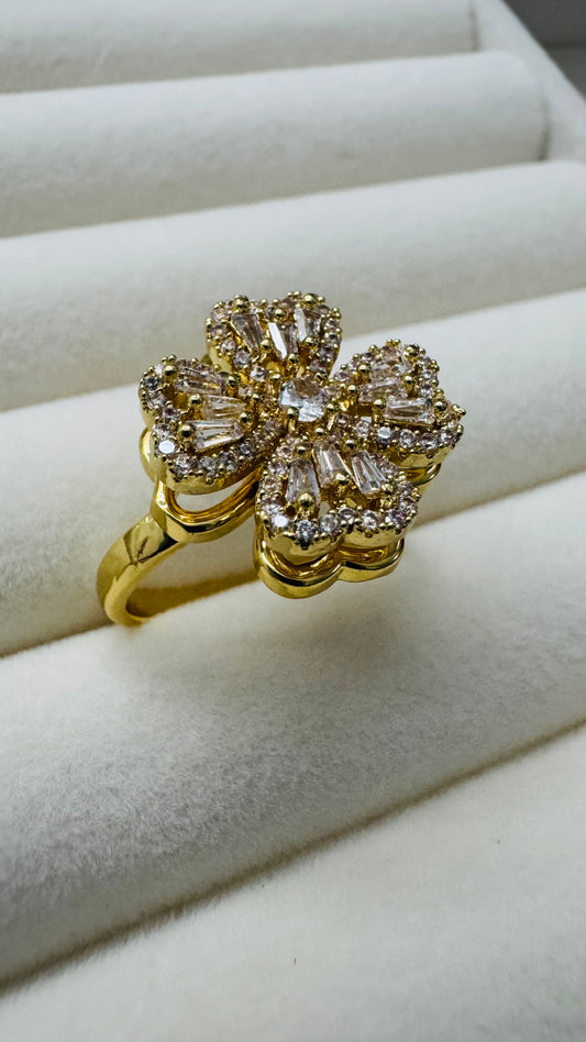 Bague Fleur d'Iris rotatif  - Doré